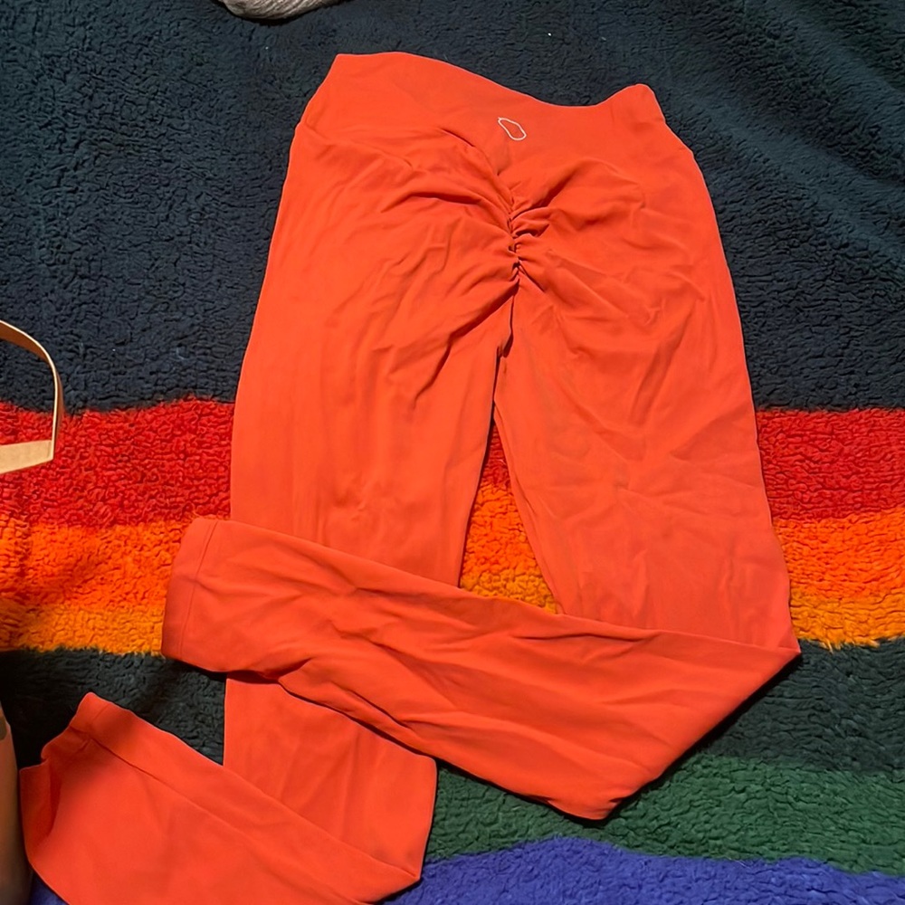 Orange leggings